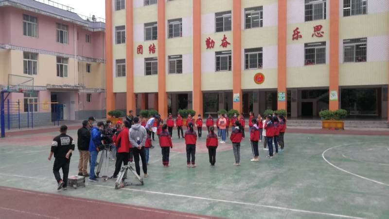 让产品 “动” 起来！优质坡头区产品视频拍摄公司是怎么炼成的？